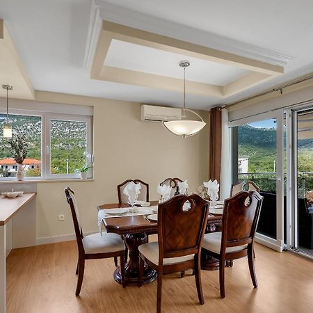 Apartments White House Rastovac Zagvozd Екстер'єр фото