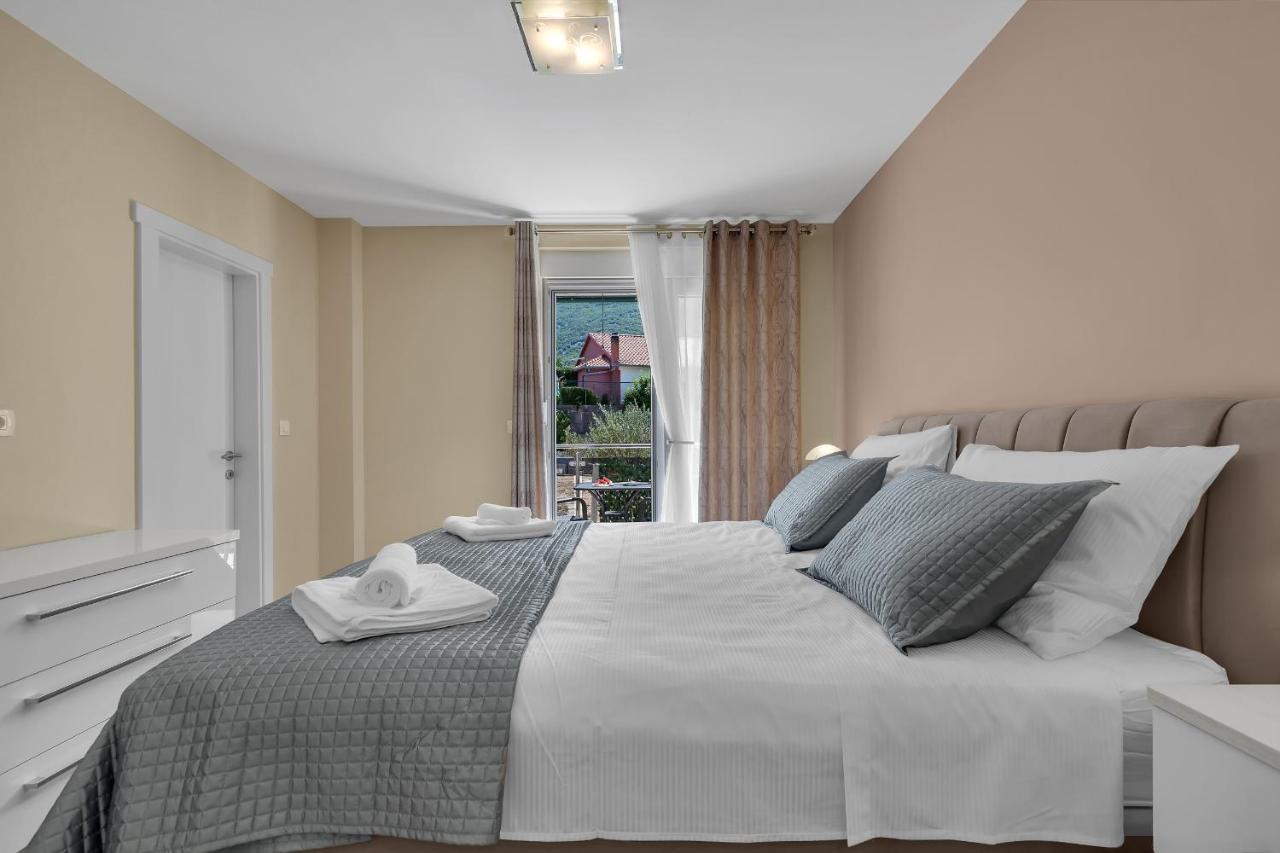 Apartments White House Rastovac Zagvozd Екстер'єр фото